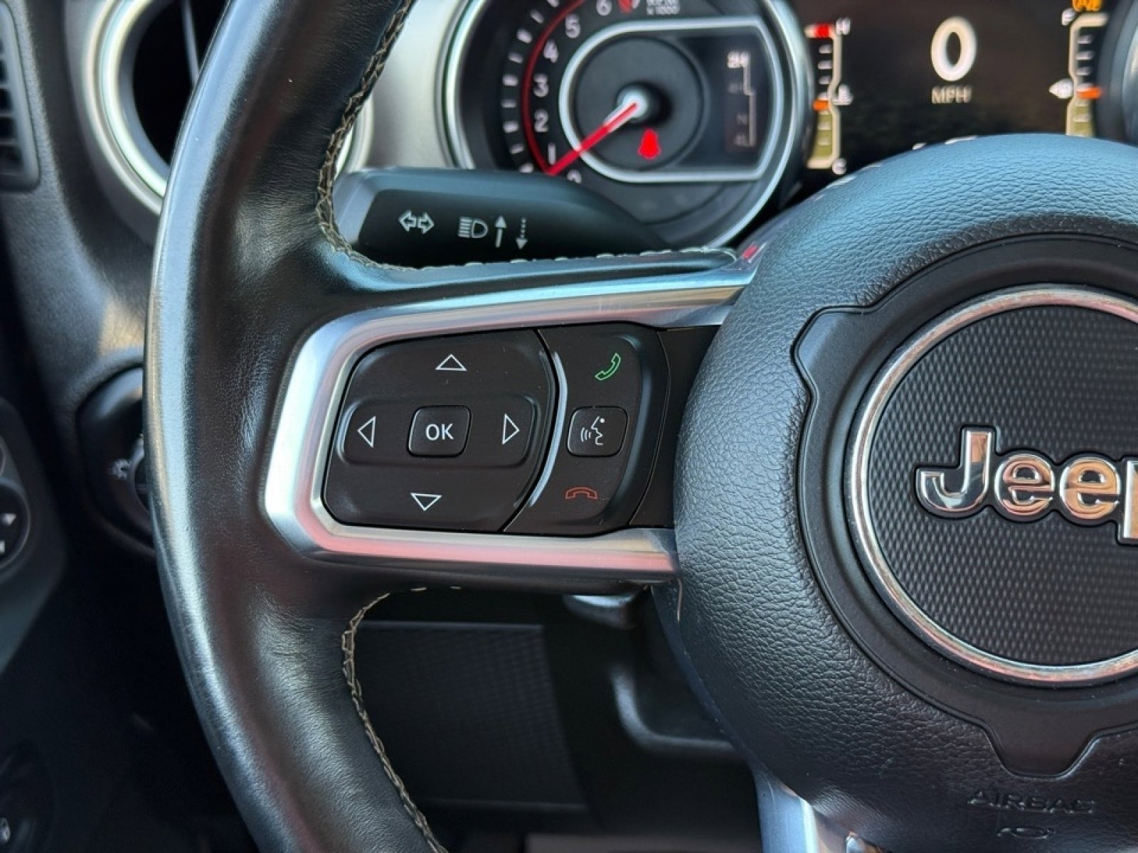 Used 2020 Jeep Gladiator Rubicon w/ Uconnect 4C Nav & Sound Group image 20