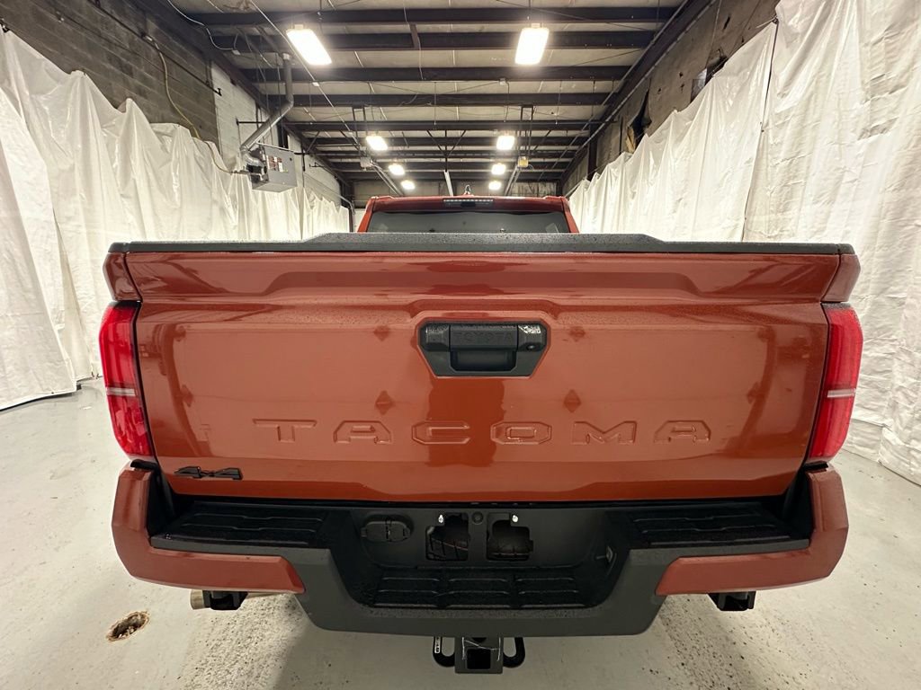 Used 2025 Toyota Tacoma TRD Off-Road image 6