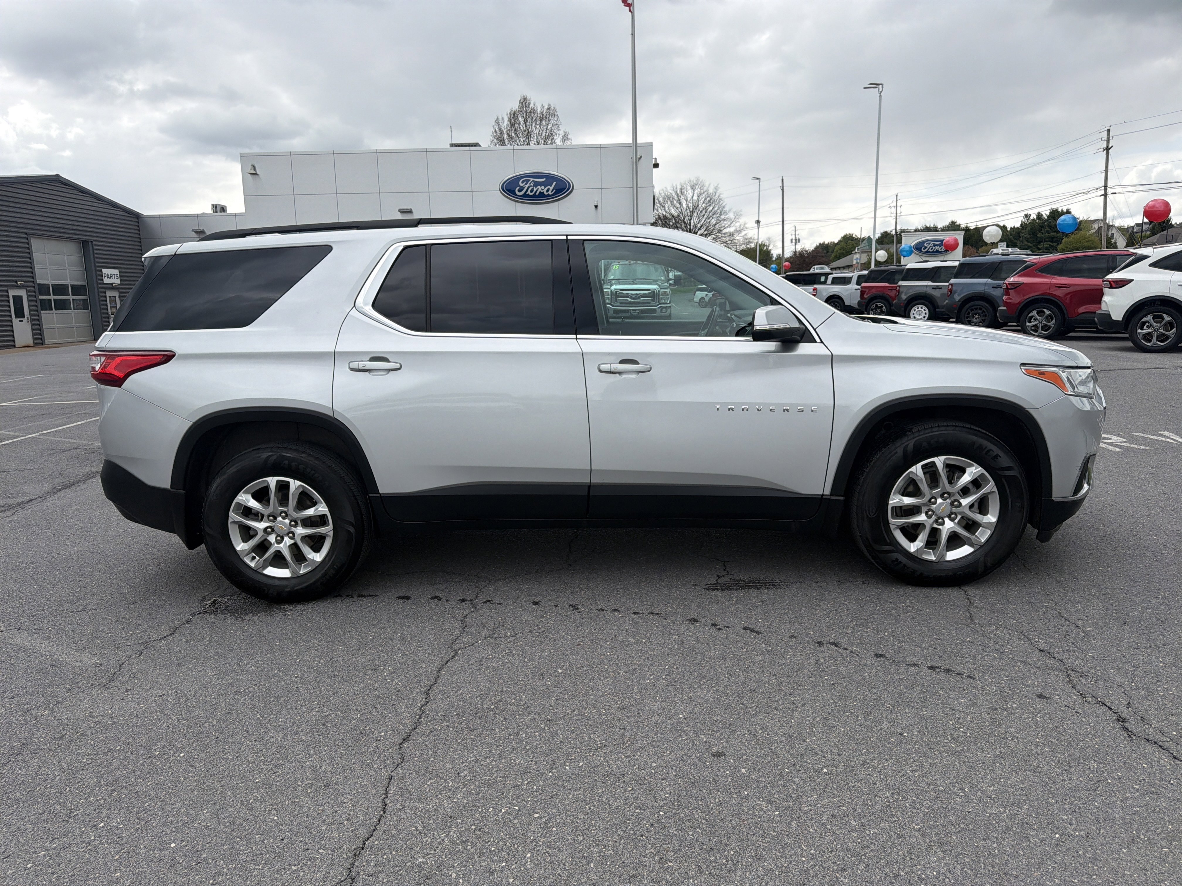 Used 2021 Chevrolet Traverse LT w/ LPO, Floor Liner Package AWD/4WD video 2