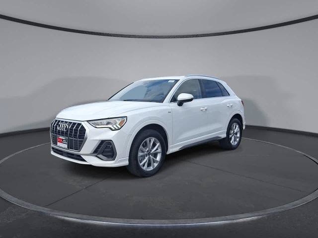 Used 2025 Audi Q3 2.0T Premium AWD/4WD image 4