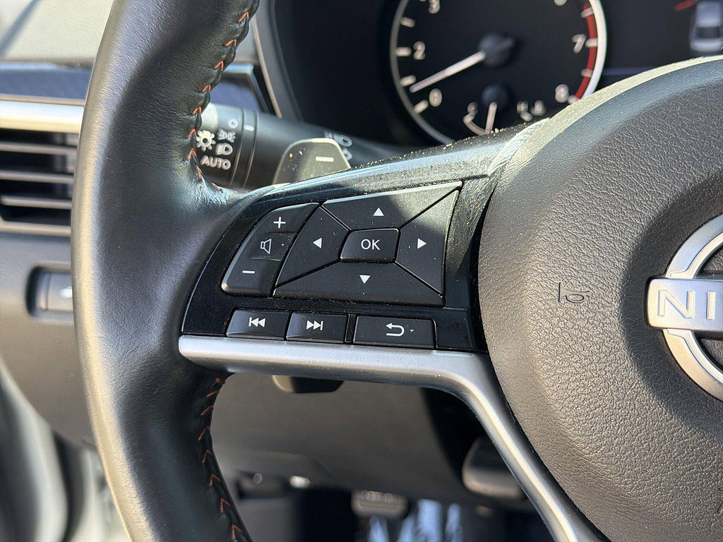 Used 2023 Nissan Altima 2.5 SR w/ SR Premium Package FWD image 36