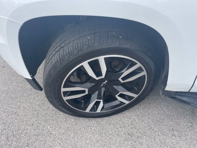 Used 2018 Chevrolet Tahoe LT w/ RST Edition AWD/4WD image 15
