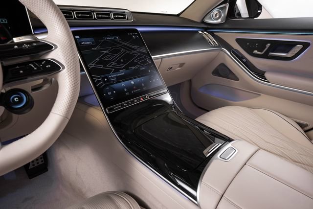 Used 2024 Mercedes-Benz S 63 AMG S image 30