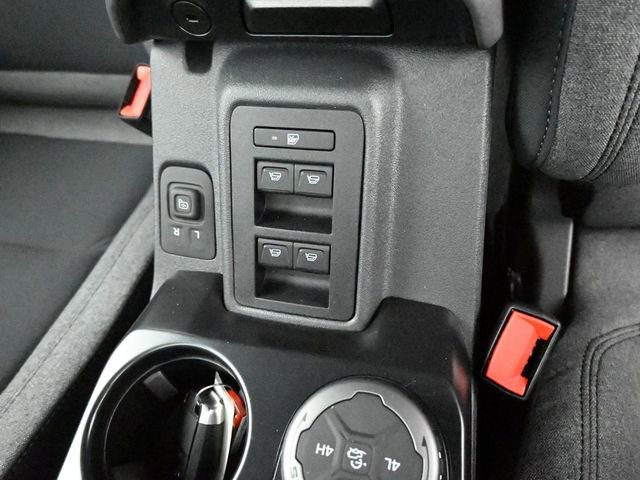 New 2025 Ford Bronco 4-Door image 11