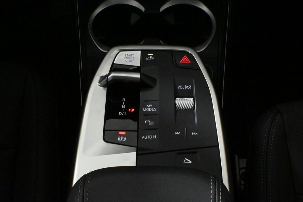 Certified 2025 BMW X2 xDrive28i w/ Technology Package image 25