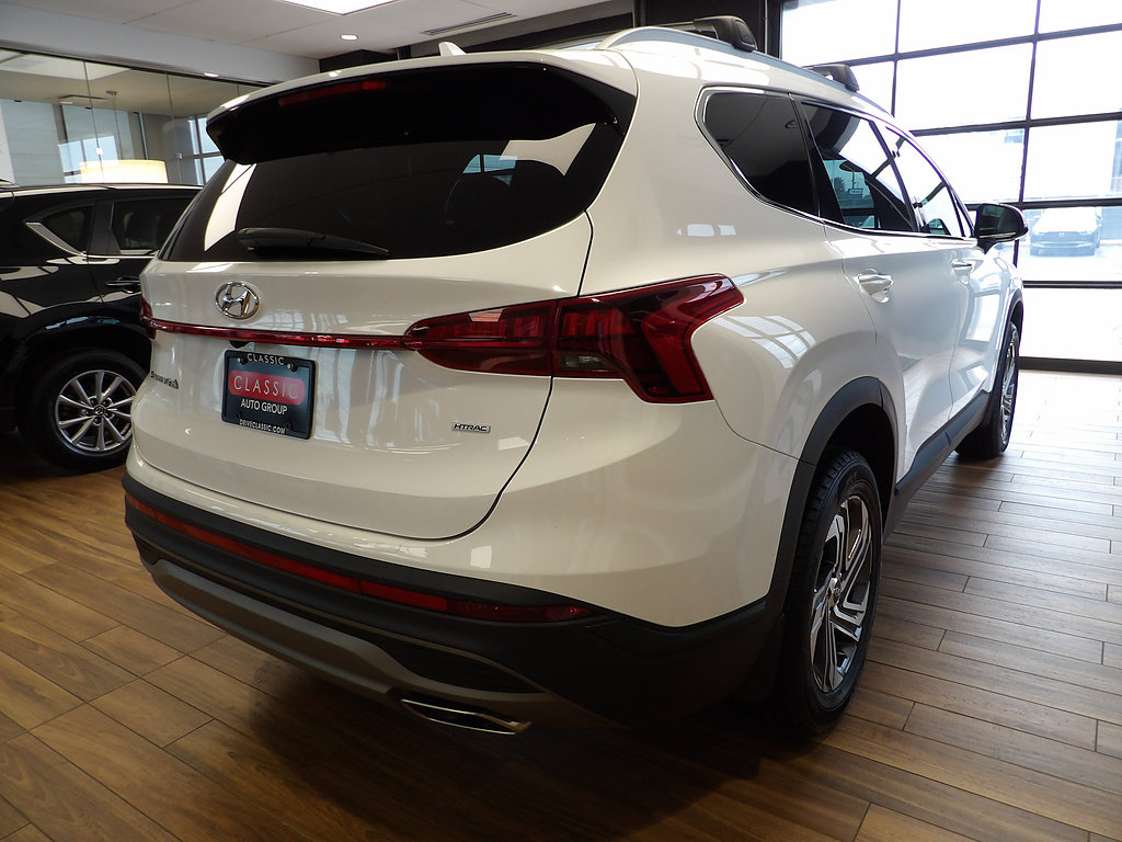 Used 2023 Hyundai Santa Fe SEL w/ Winter Weather Package AWD/4WD image 6