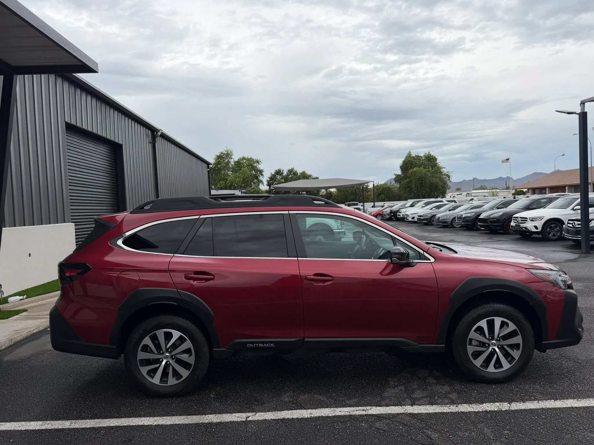 Used 2023 Subaru Outback Premium AWD/4WD image 14
