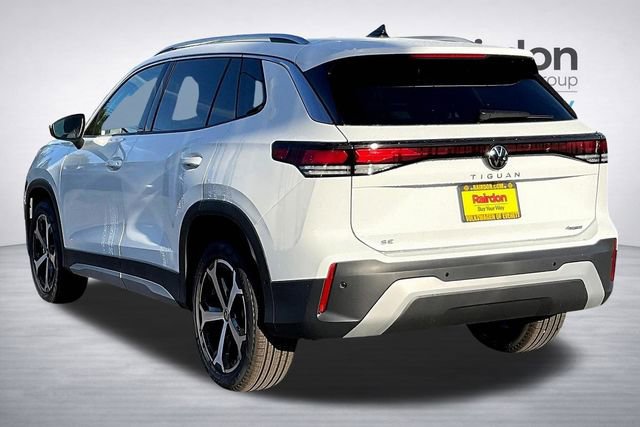 New 2025 Volkswagen Tiguan SE AWD/4WD image 3