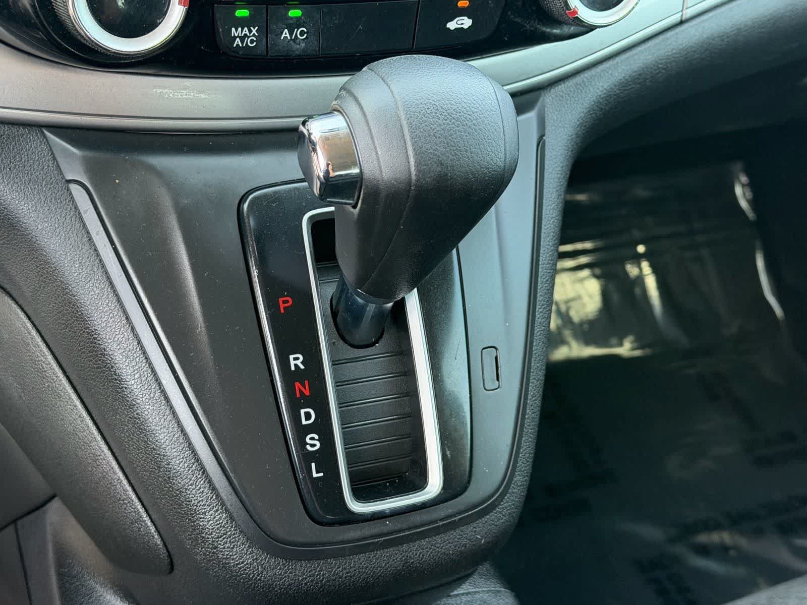 Used 2015 Honda CR-V LX image 28