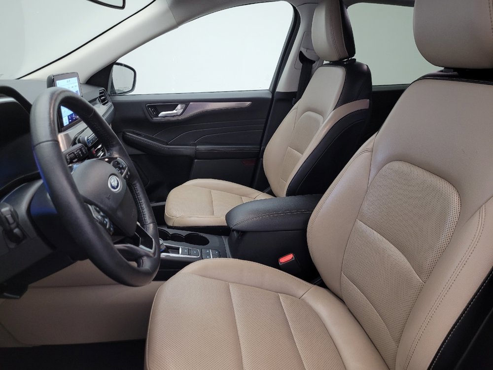 Used 2021 Ford Escape Titanium AWD/4WD image 17