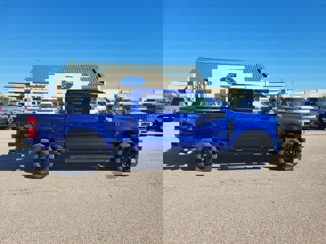 New 2026 Ford F250 Lariat w/ Black Appearance Package image 27