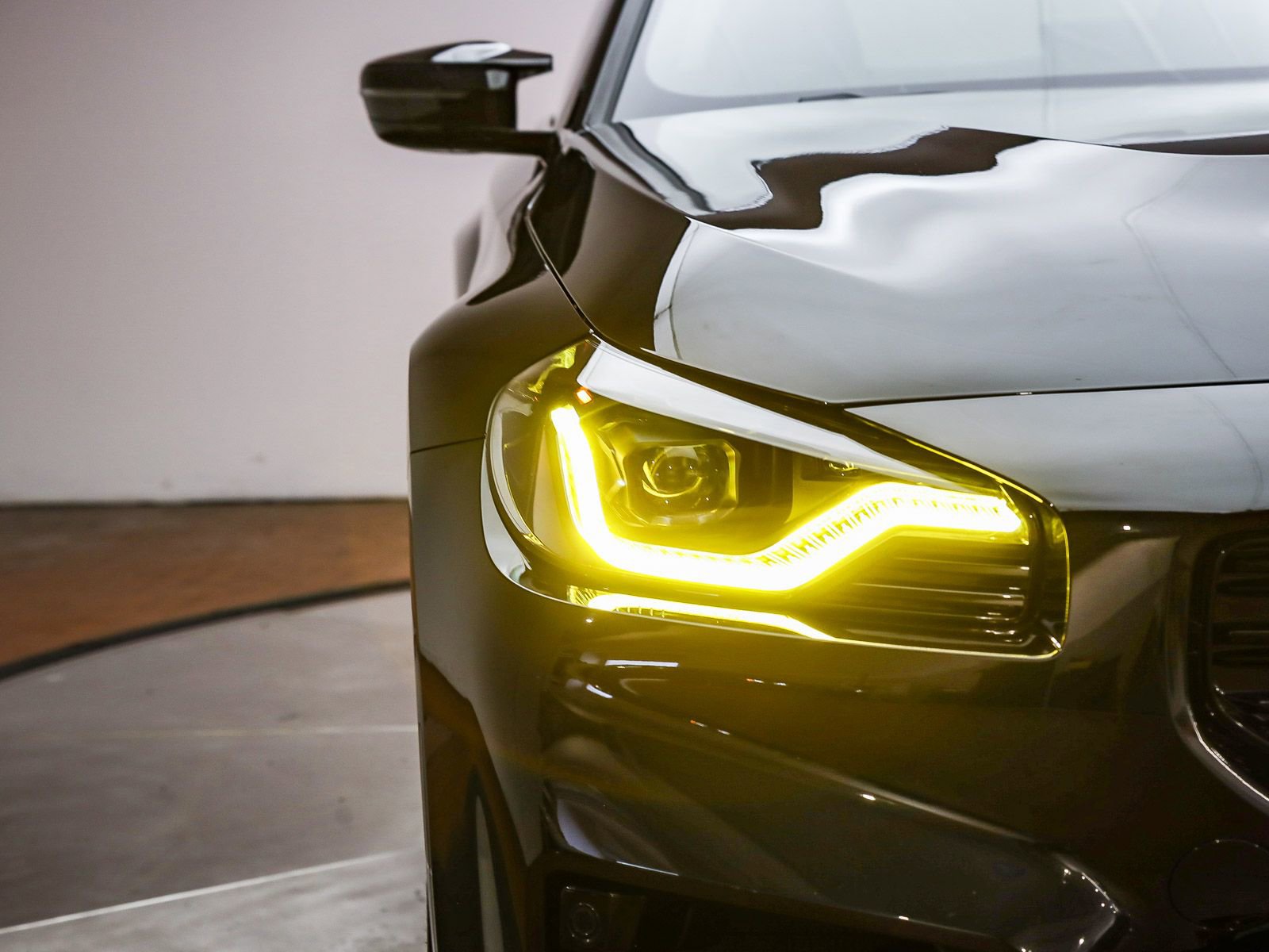 Used 2026 BMW M2 w/ Lighting Package RWD image 8