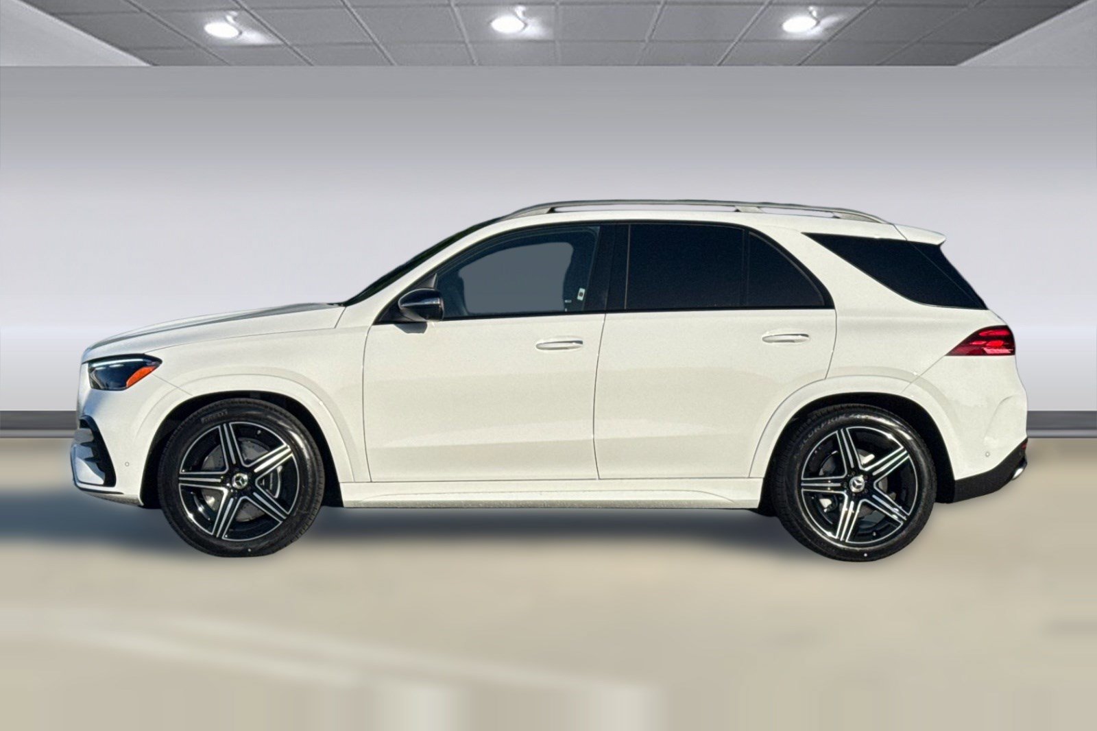 New 2026 Mercedes-Benz GLE 580 4MATIC image 2