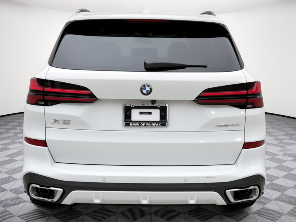 New 2026 BMW X5 xDrive40i w/ M Sport Package AWD/4WD image 11