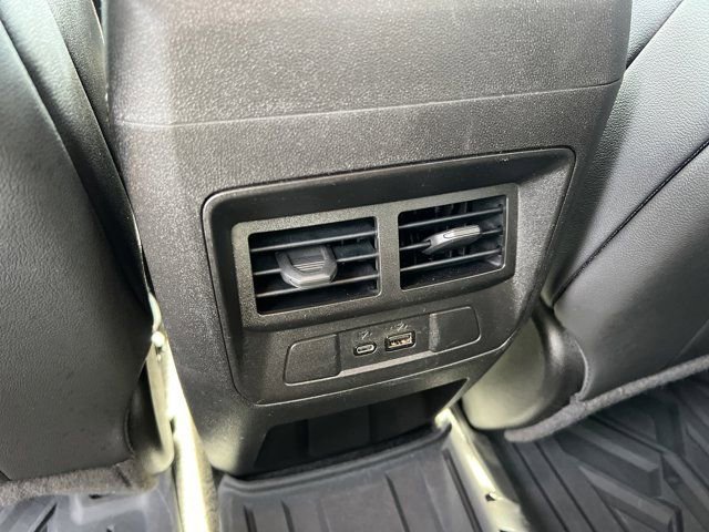 Used 2024 GMC Canyon AT4X w/ AT4X AEV Edition AWD/4WD image 28