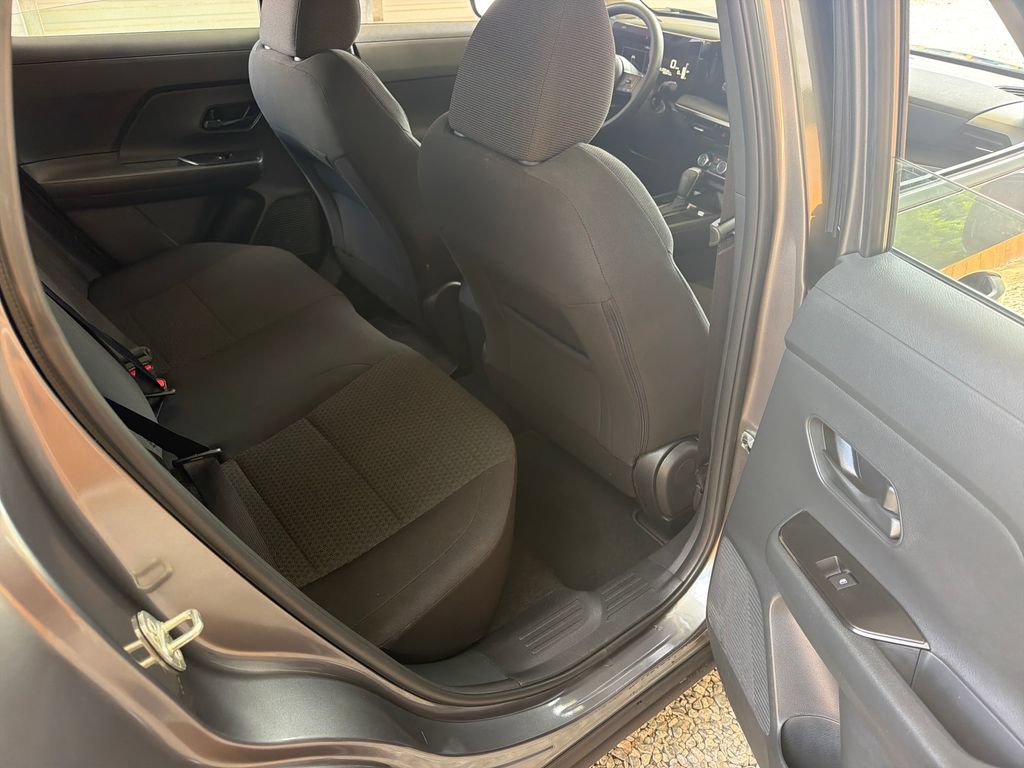 Used 2025 Nissan Kicks S FWD image 29