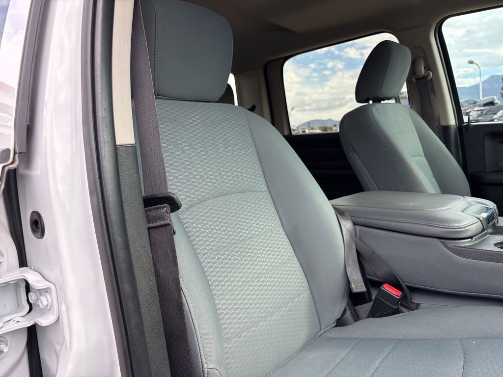 Used 2018 RAM 2500 Tradesman w/ Chrome Appearance Group AWD/4WD image 26