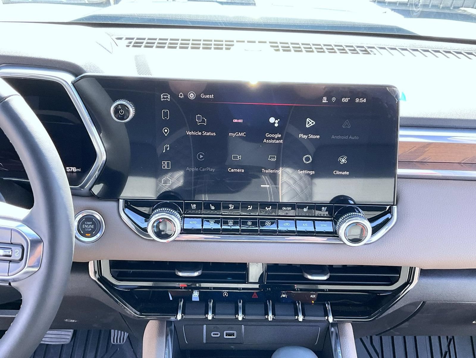 New 2026 GMC Canyon Denali AWD/4WD image 13