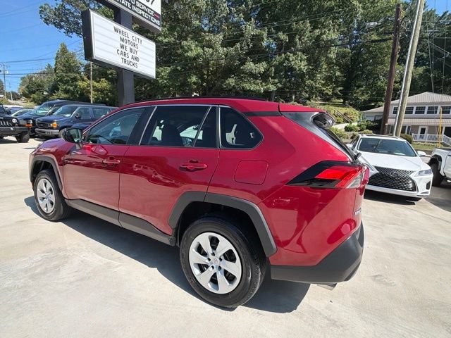Used 2019 Toyota RAV4 LE FWD image 14