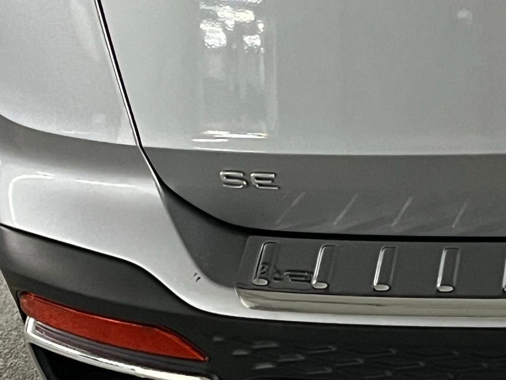 Used 2022 Volkswagen Taos SE image 35