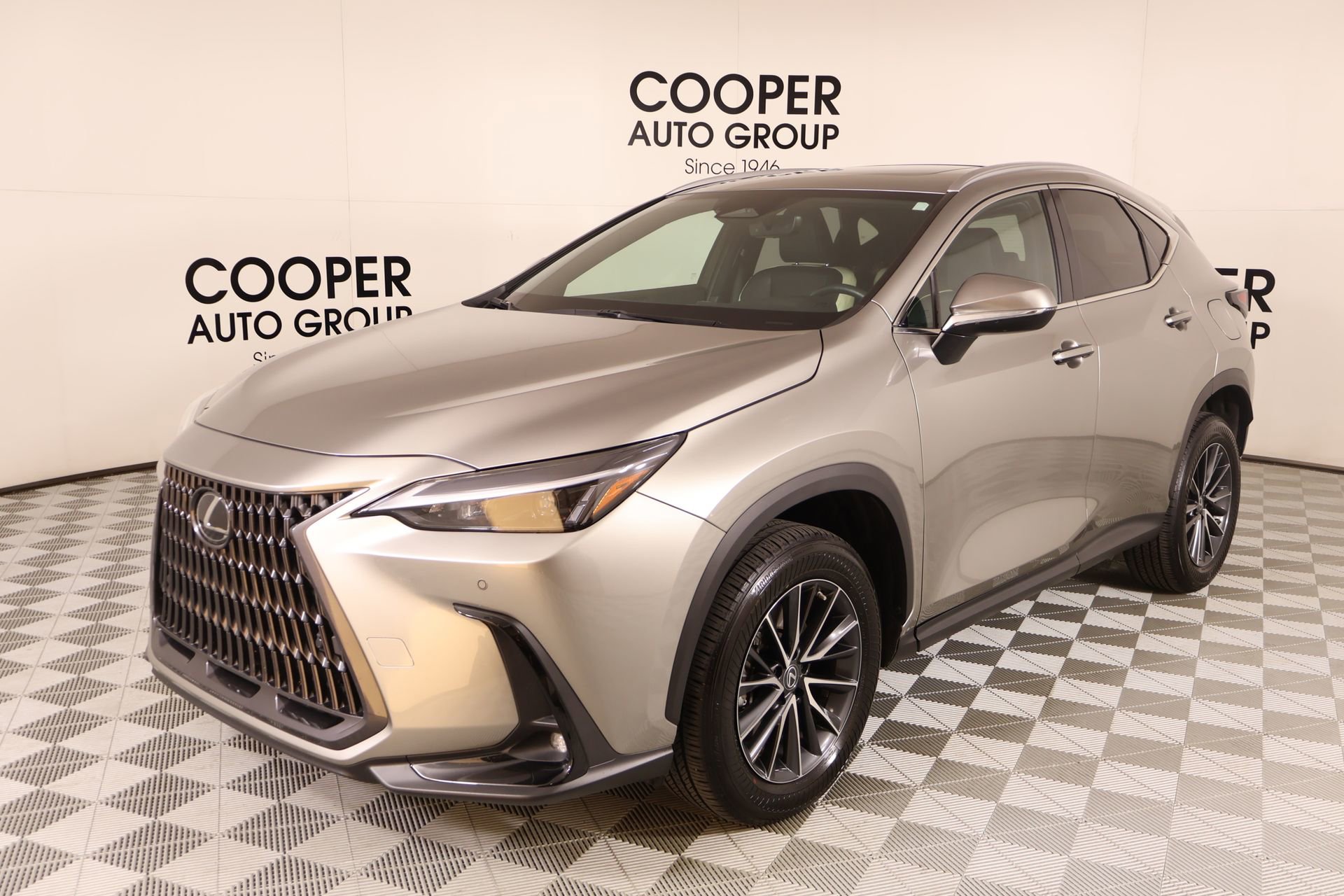 Used 2023 Lexus NX 350 AWD image 10
