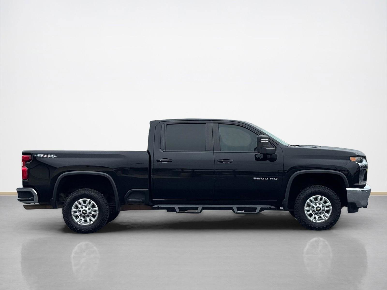 Used 2020 Chevrolet Silverado 2500 LT w/ All Star Edition image 9