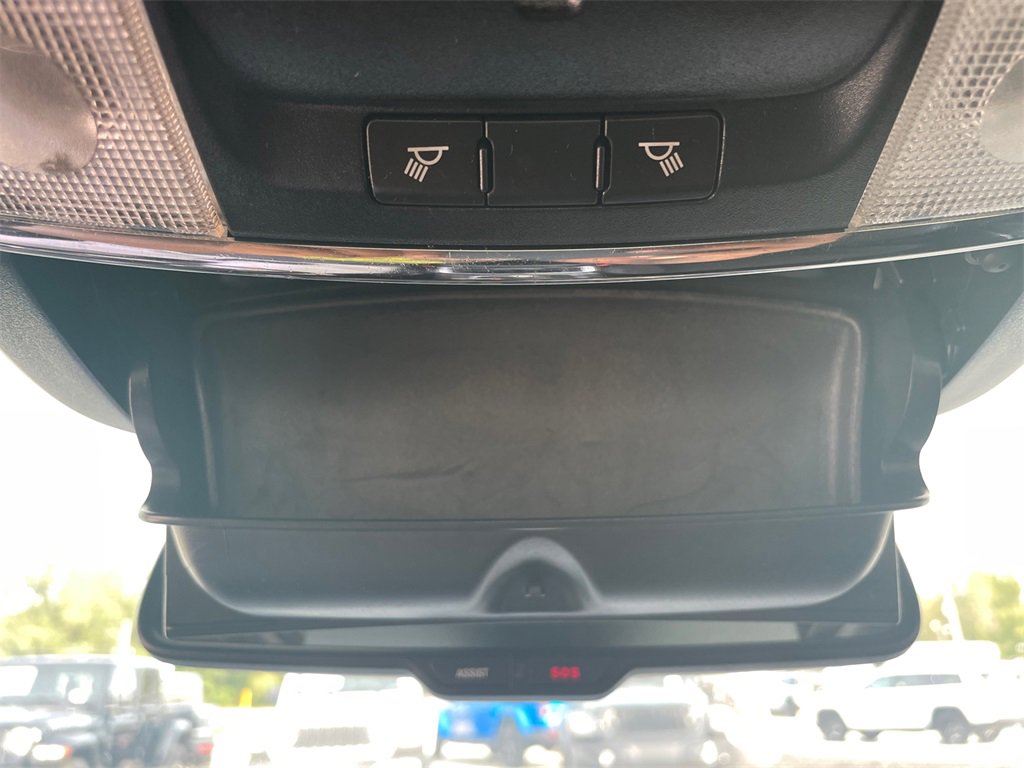 Used 2018 Dodge Charger GT image 19