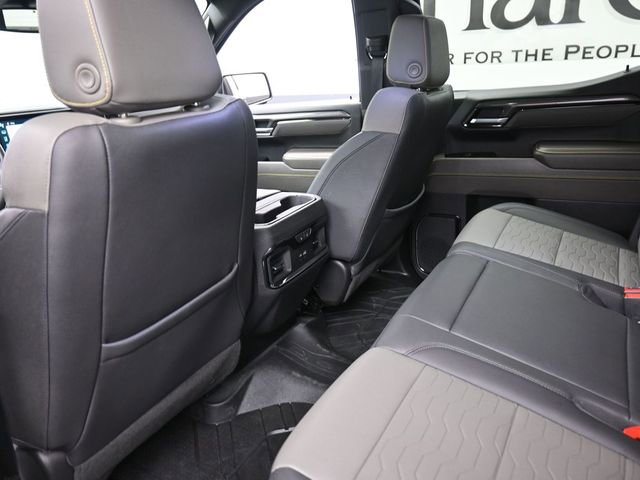 Used 2023 Chevrolet Silverado 1500 ZR2 image 23