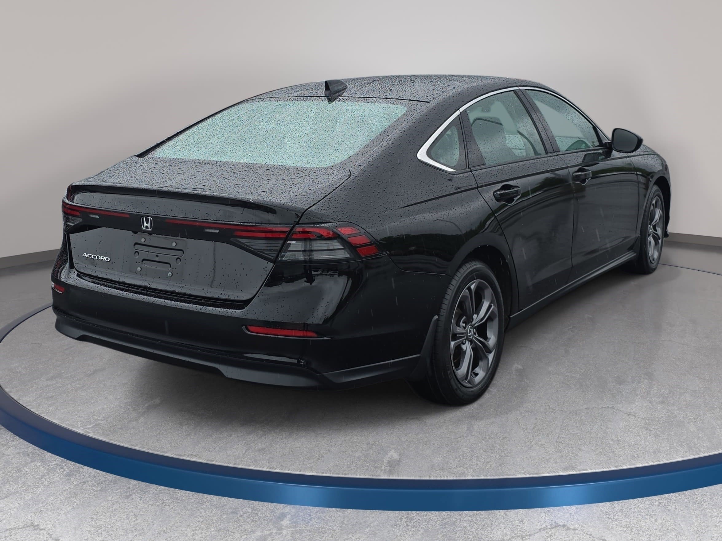 Used 2023 Honda Accord EX image 5