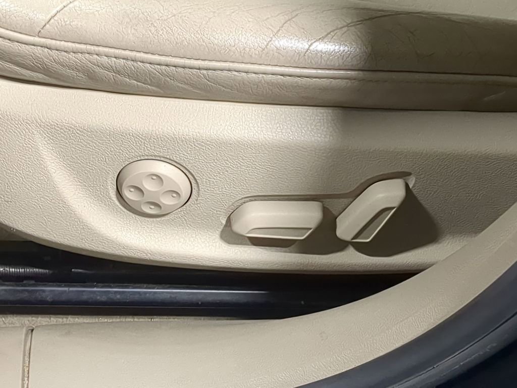 Used 2011 Audi A4 2.0T Prestige image 20