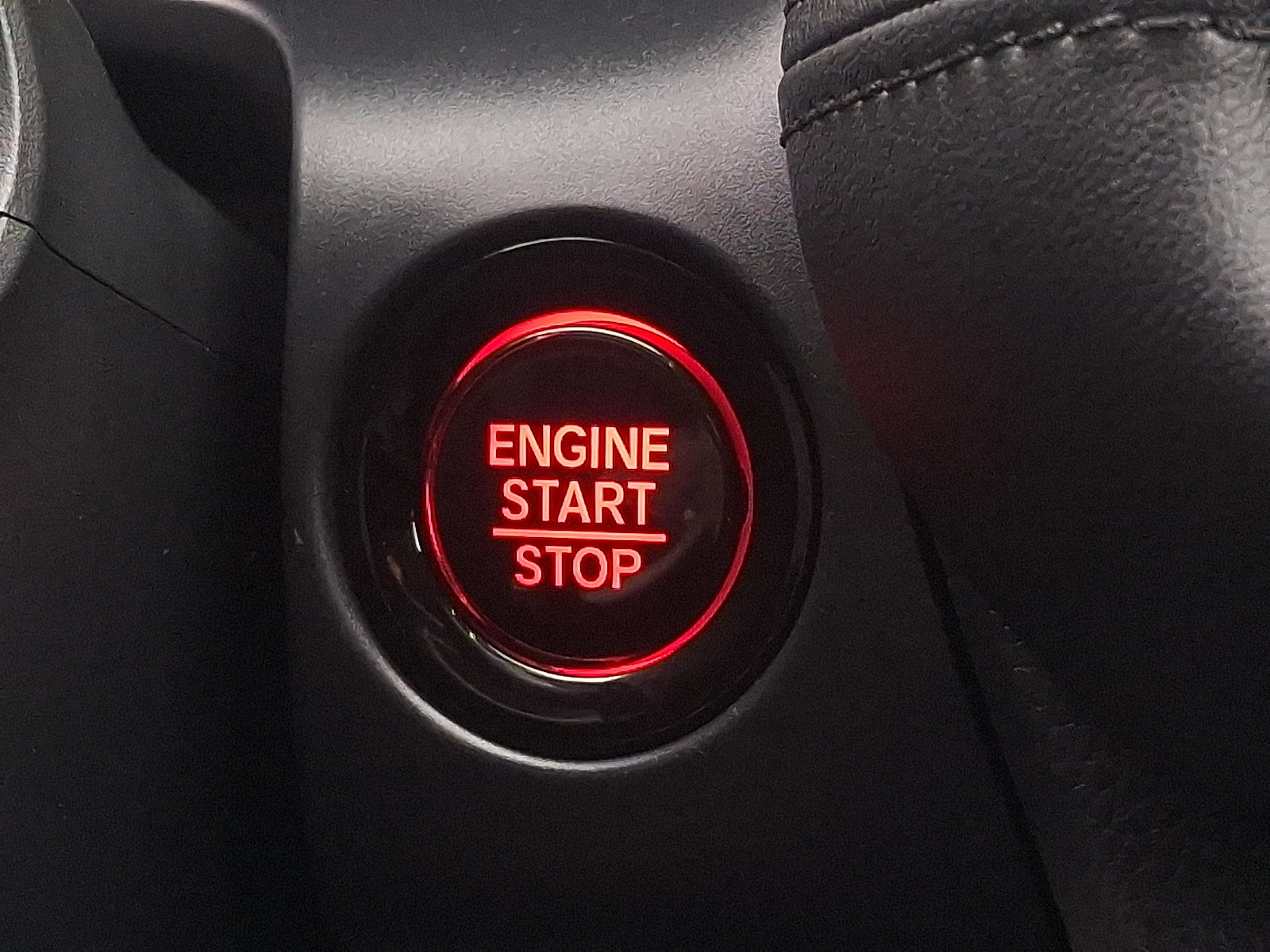 Certified 2025 Honda HR-V LX image 22