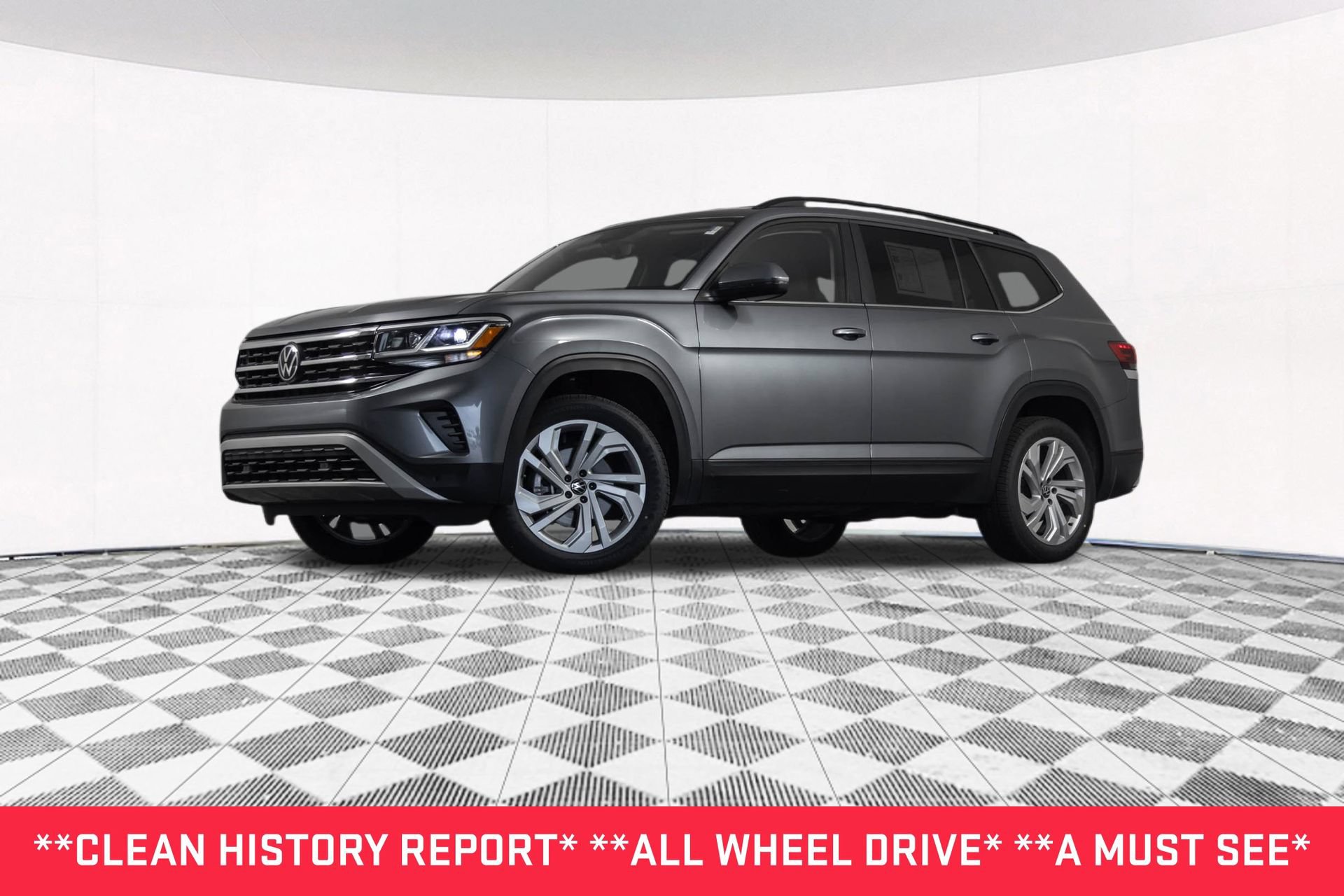 Used 2023 Volkswagen Atlas SE AWD/4WD image 2