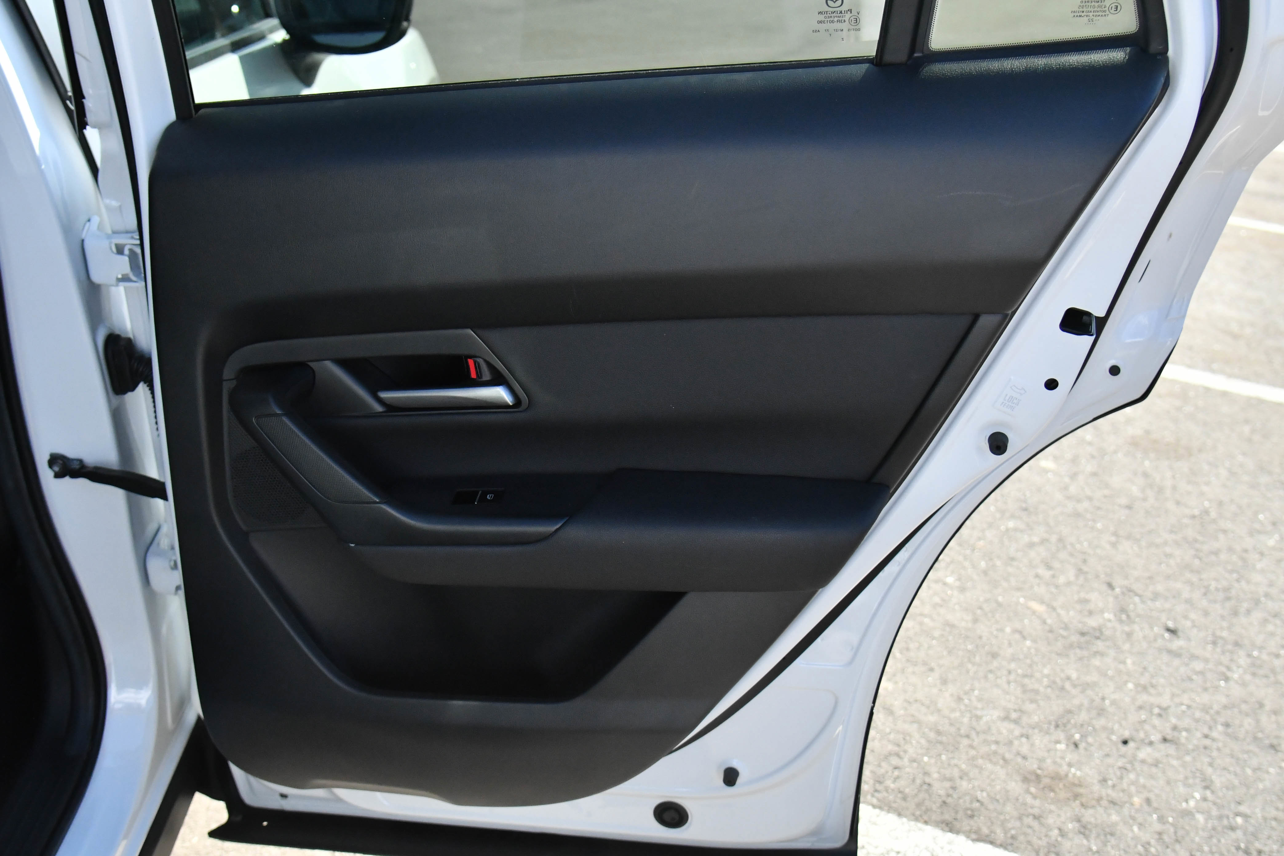 Used 2024 MAZDA CX-50 AWD 2.5 S w/ Cargo Package image 37