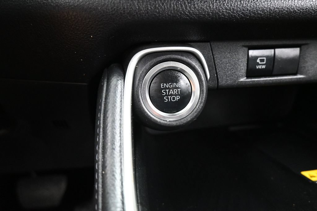Used 2025 Toyota Grand Highlander FWD image 32