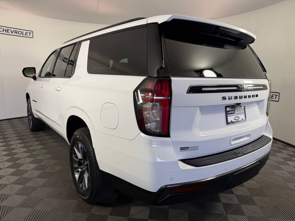Used 2022 Chevrolet Suburban Z71 AWD/4WD image 4