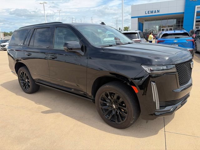 Used 2024 Cadillac Escalade Sport Platinum w/ LPO, ONYX Package AWD/4WD image 2