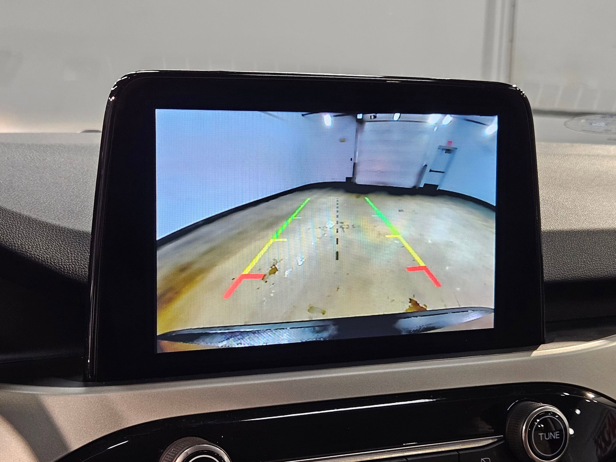 Used 2021 Ford Escape SEL image 31