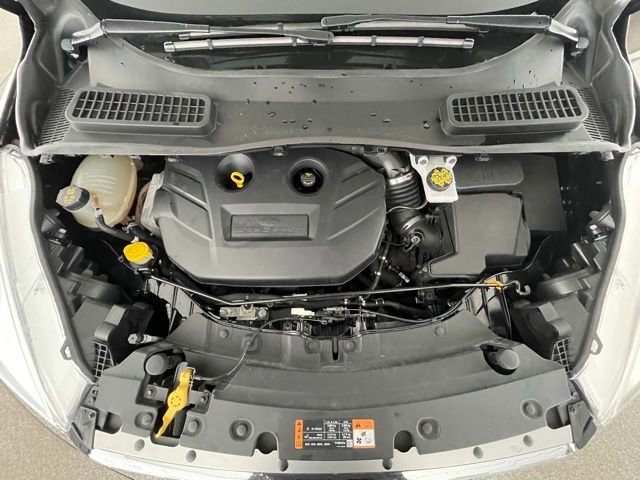 Used 2017 Ford Escape SE image 49