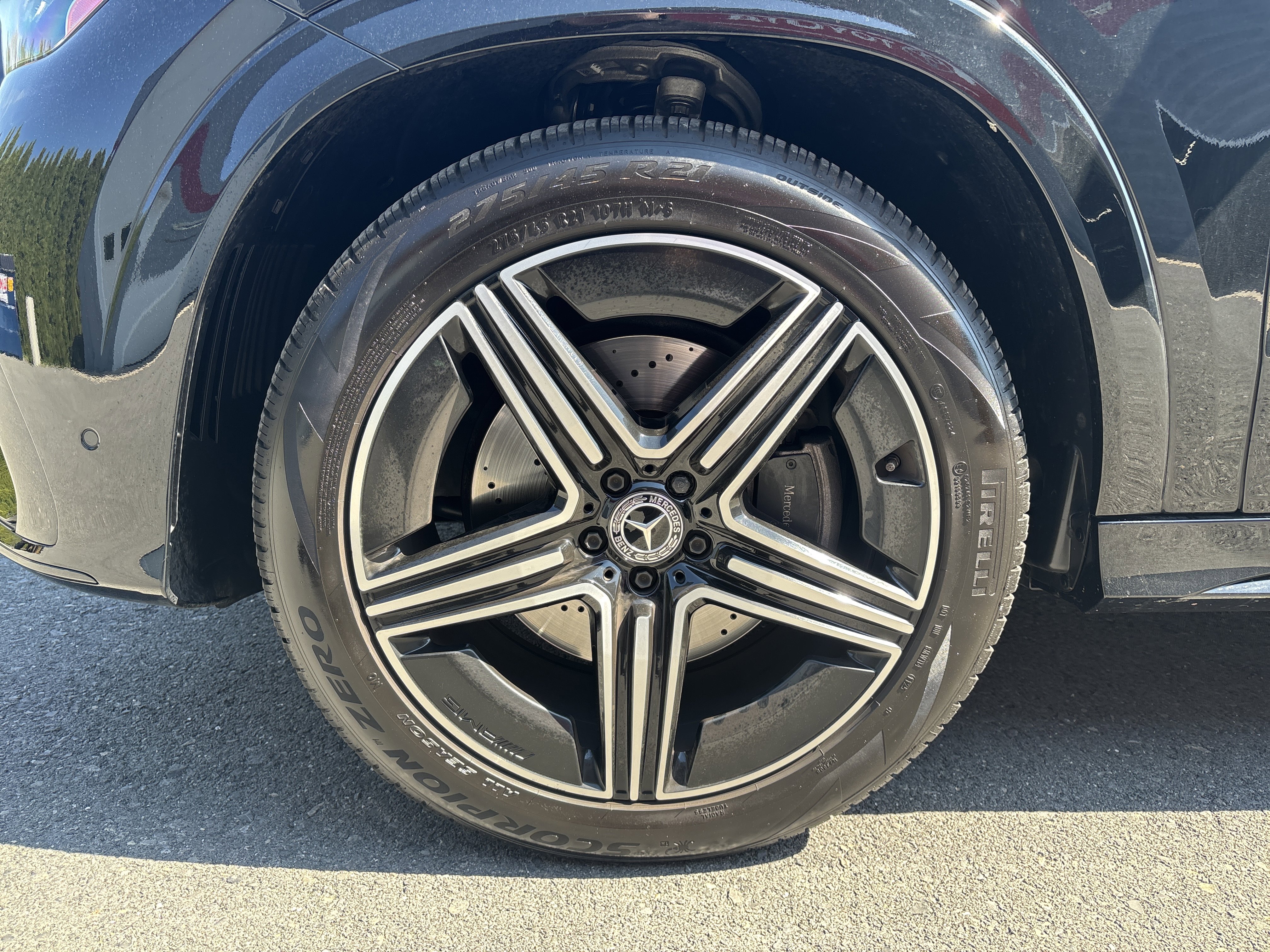 Used 2025 Mercedes-Benz GLE 350 4MATIC image 11