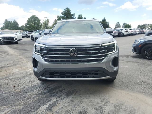 New 2026 Volkswagen Atlas SE image 2