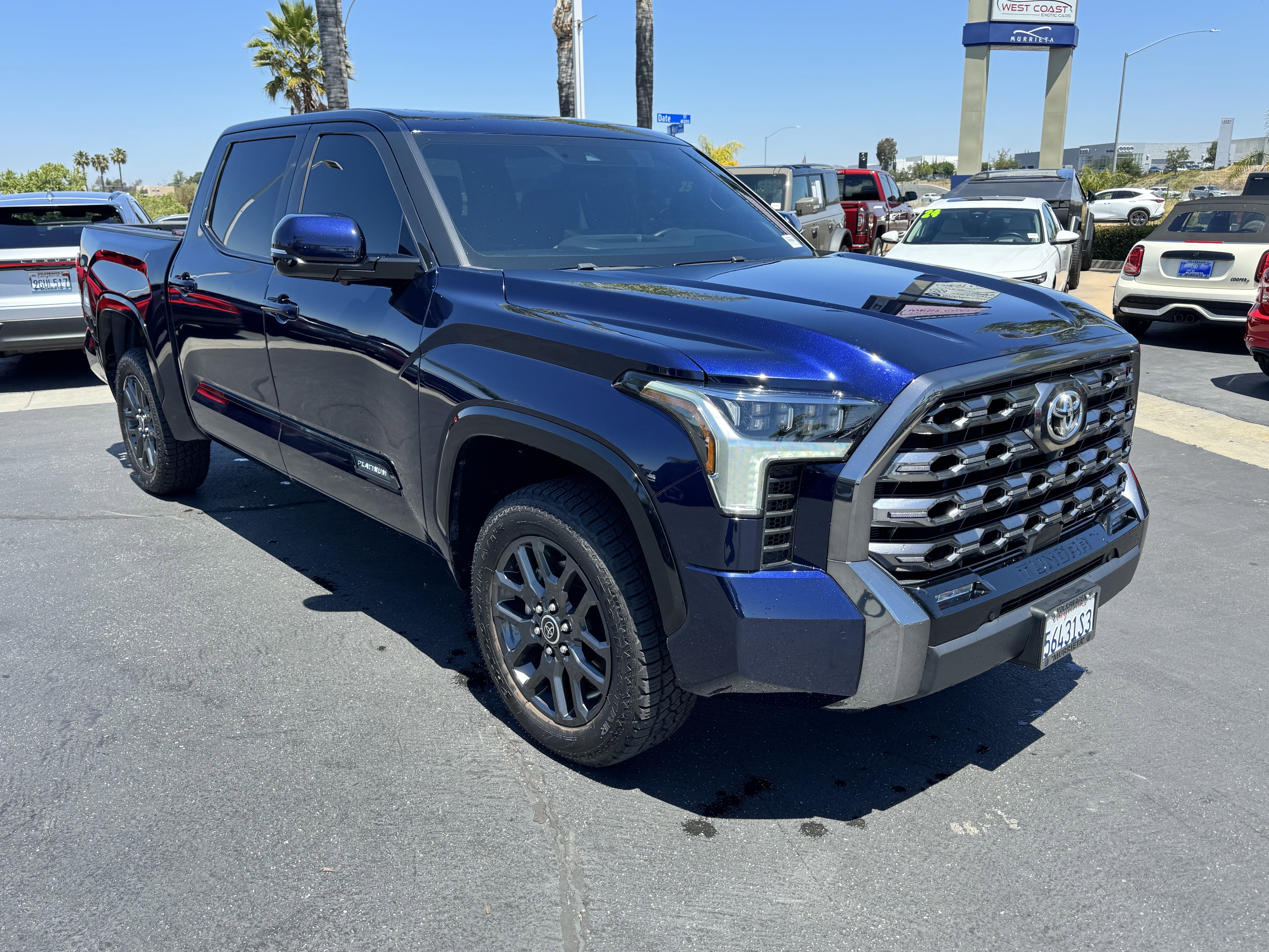 Used 2023 Toyota Tundra Platinum AWD/4WD image 2