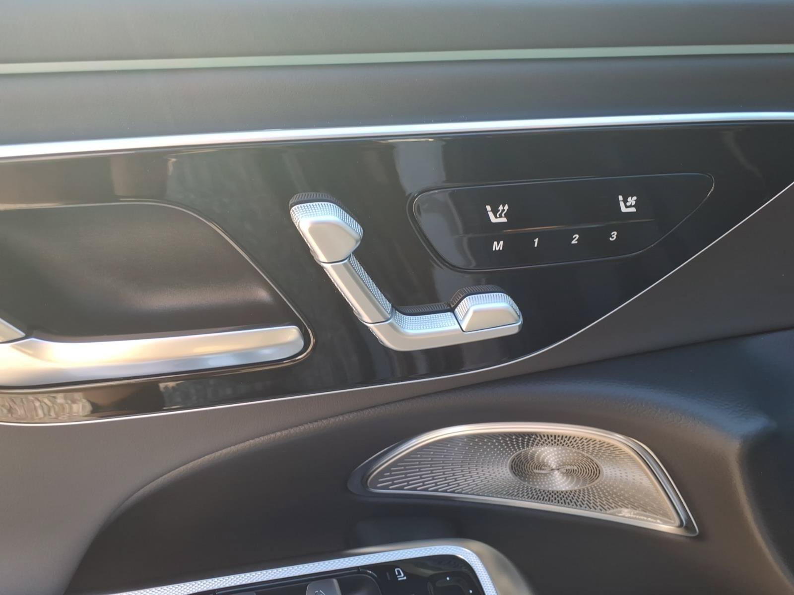 New 2026 Mercedes-Benz E 53 AMG e 4MATIC Sedan image 22