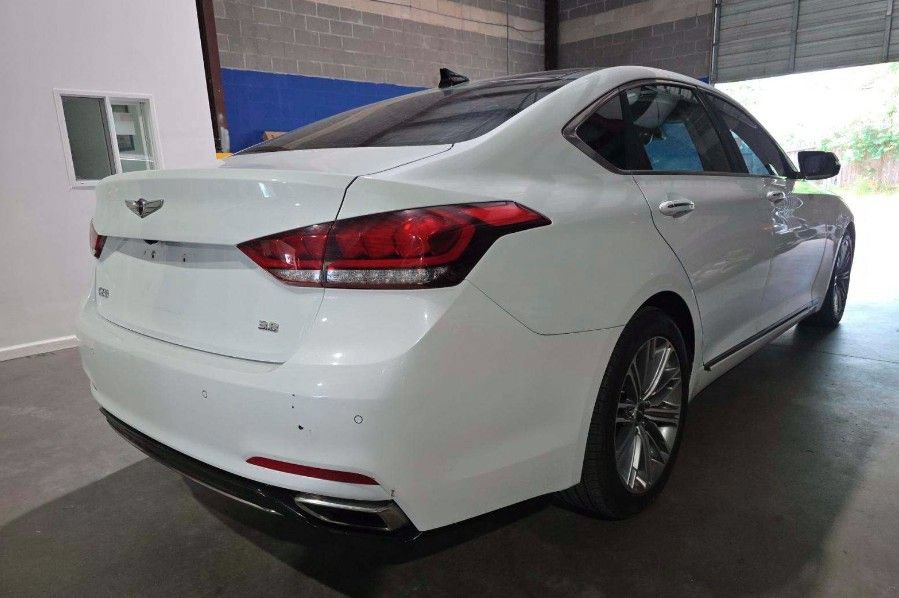 Used 2018 Genesis G80 3.8 w/ Option Group 02 RWD image 3
