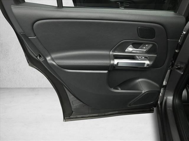 New 2026 Mercedes-Benz GLB 250 4MATIC image 22