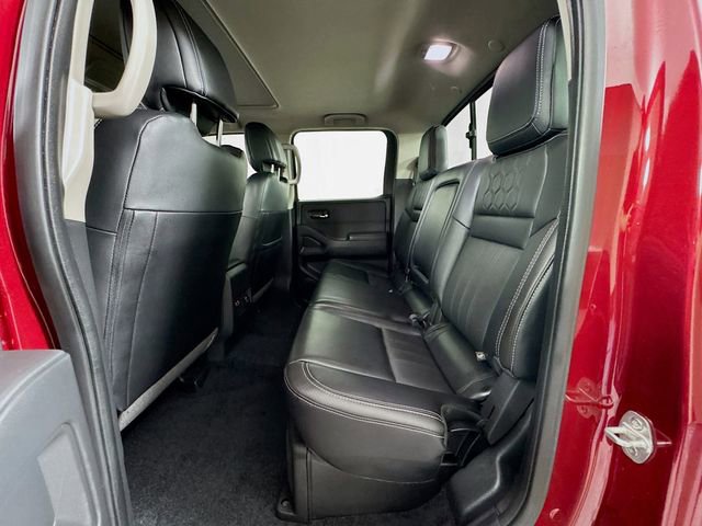 Used 2024 Nissan Frontier SL w/ Technology Package image 39