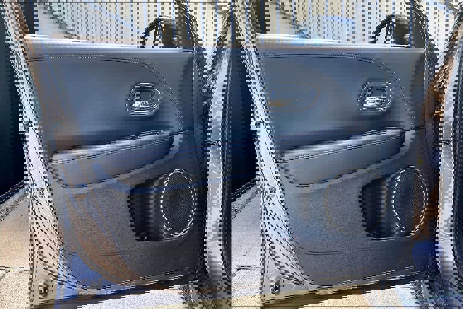 Used 2016 Honda HR-V EX-L image 21