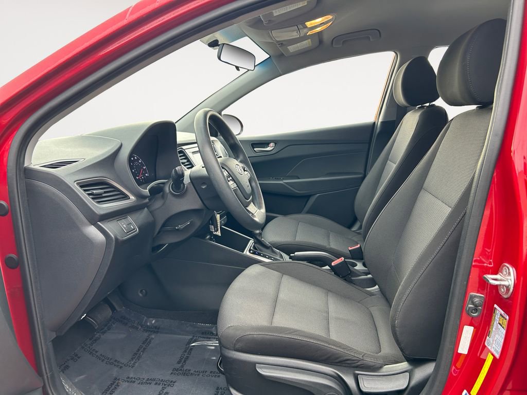 Used 2018 Hyundai Accent SE image 15