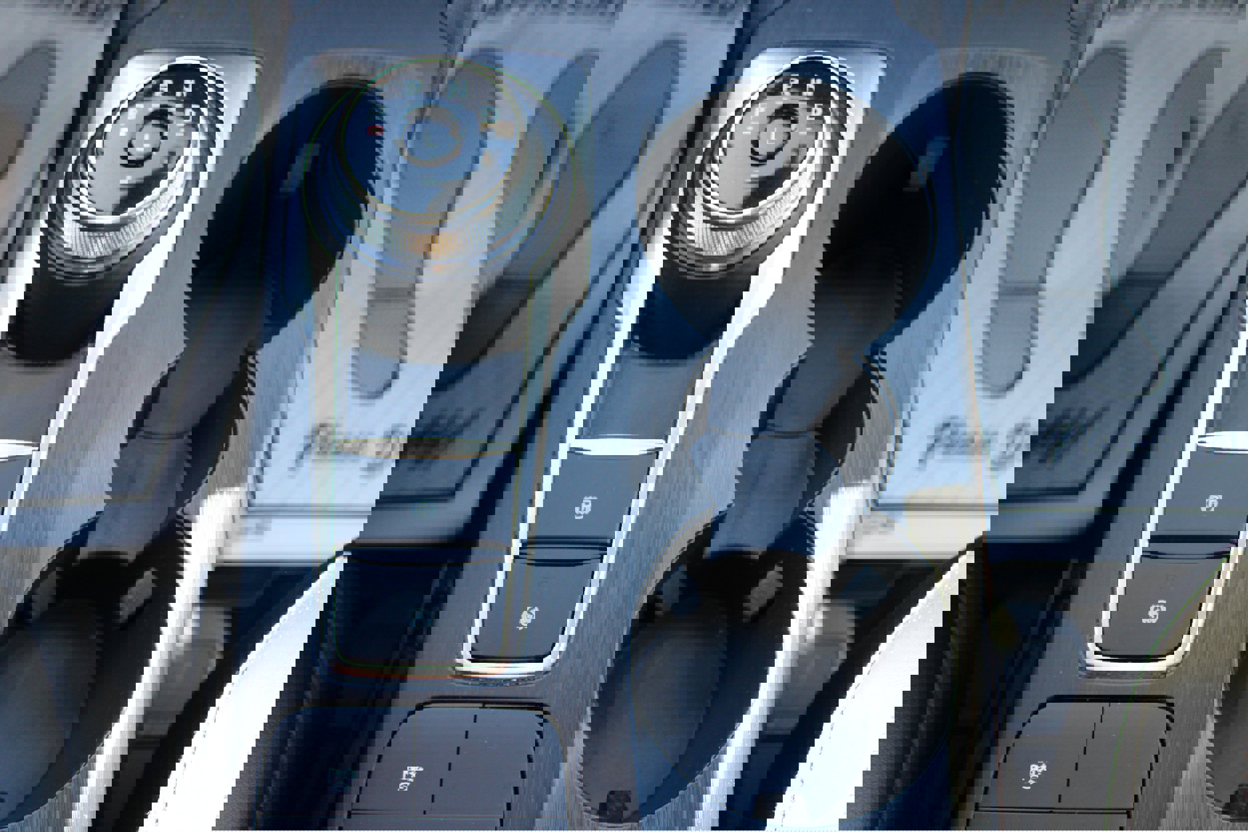 Used 2025 Ford Escape ST-Line Elite w/ Class II Trailer Tow Package image 24