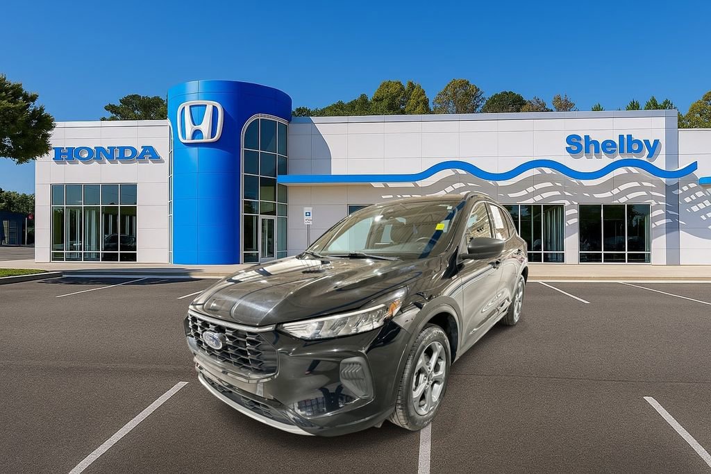 Used 2024 Ford Escape ST-Line image 4