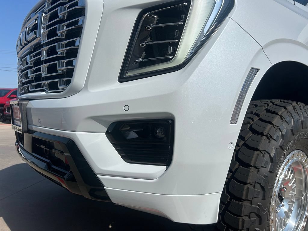 New 2026 GMC Yukon XL Denali w/ Denali Reserve Package AWD/4WD image 12